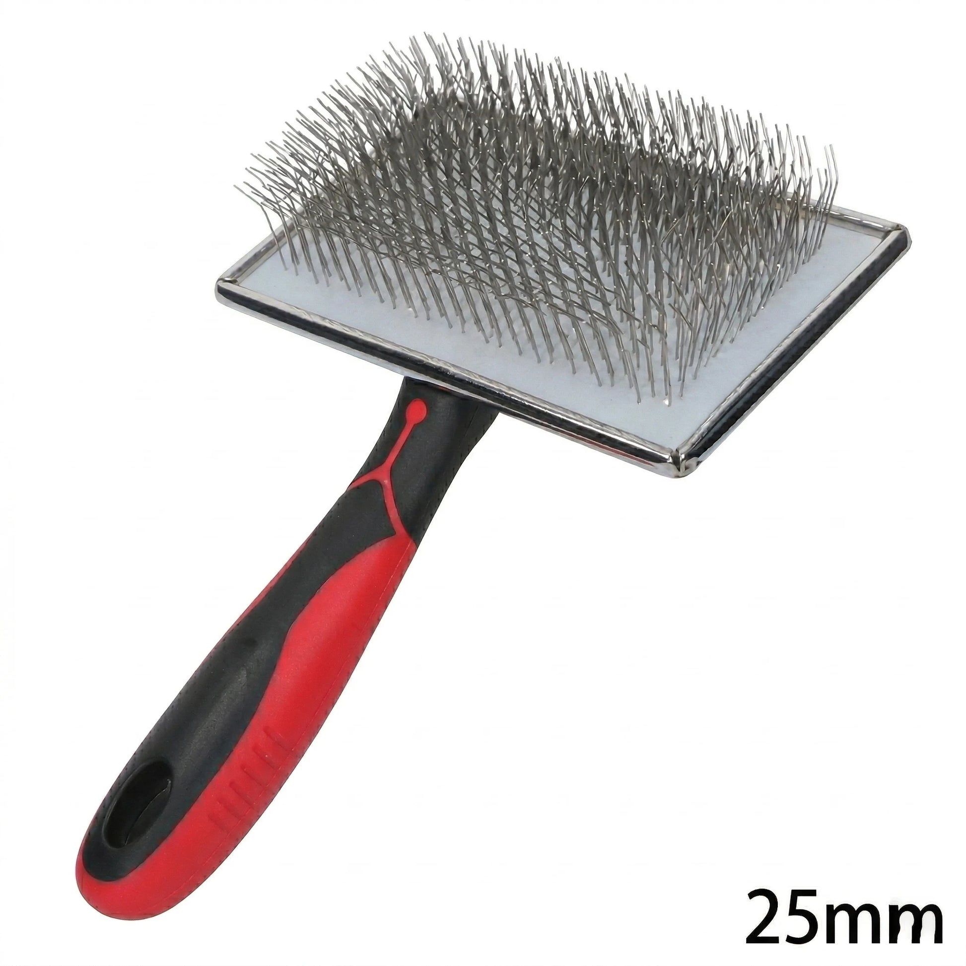 Brosse carde pour chiens et chats avec longs picots métalliques de 25mm et manche ergonomique rouge, idéale pour les pelages denses et épais.
