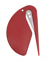 Brosse de toilettage pour chien de couleur rouge, dotée d'une lame de sécurité intégrée protégée par un guide en plastique pour couper les nœuds difficiles sans blesser l'animal.